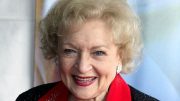 betty-white‘s-assistant-shares-one-of-her-last-photos-taken…